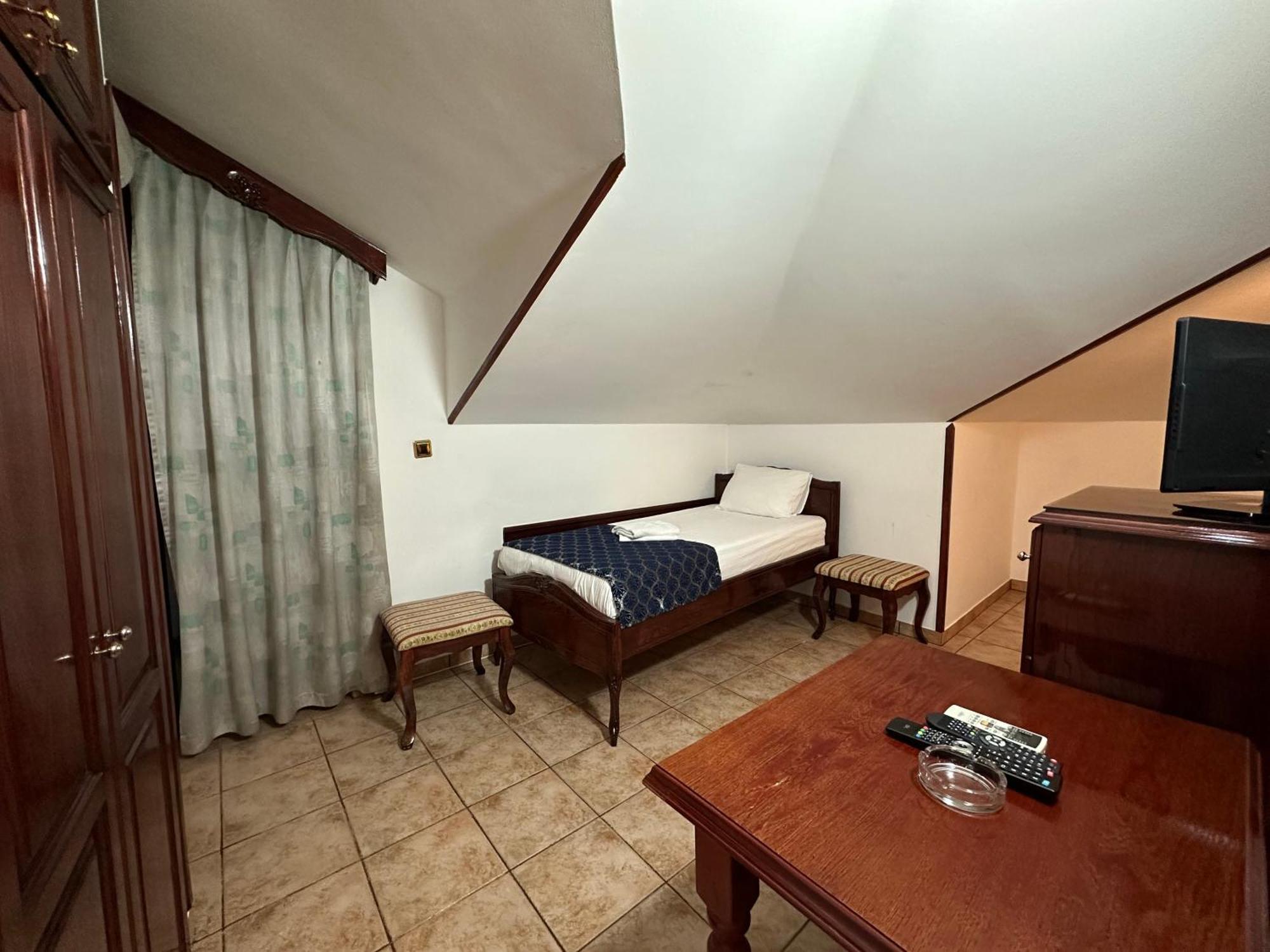 Beatrix Lux Hotel Budva Buitenkant foto